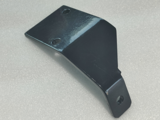 Po'latdan yasalgan metall